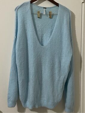 Free People Light Blue Fuzzy Oversized V-Neck Sweater Size L